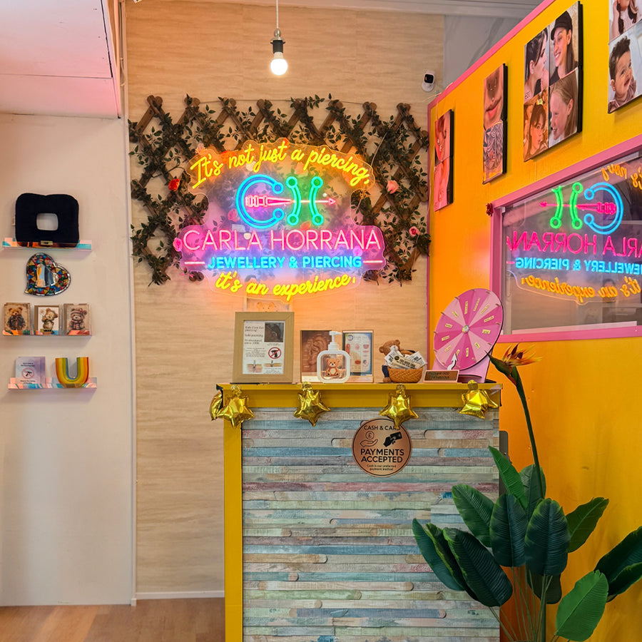 jewellery and piercing shop