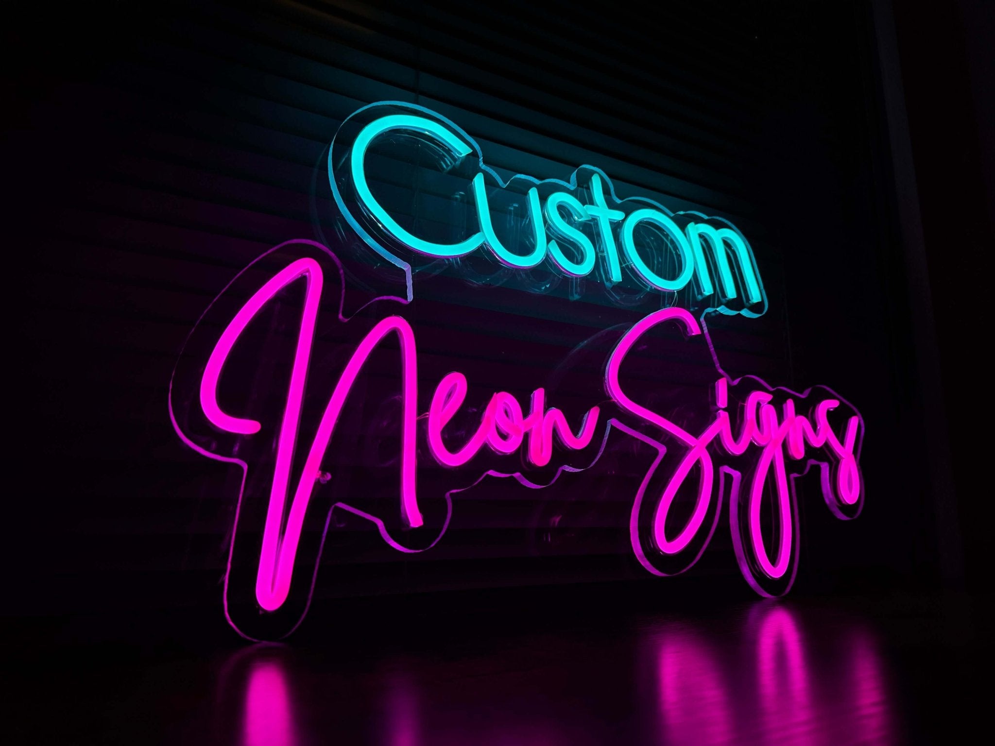 Egendefinerte neonskilt - Online Builder - Laget i London - Lag ditt LED-neonlys - Planet Neon